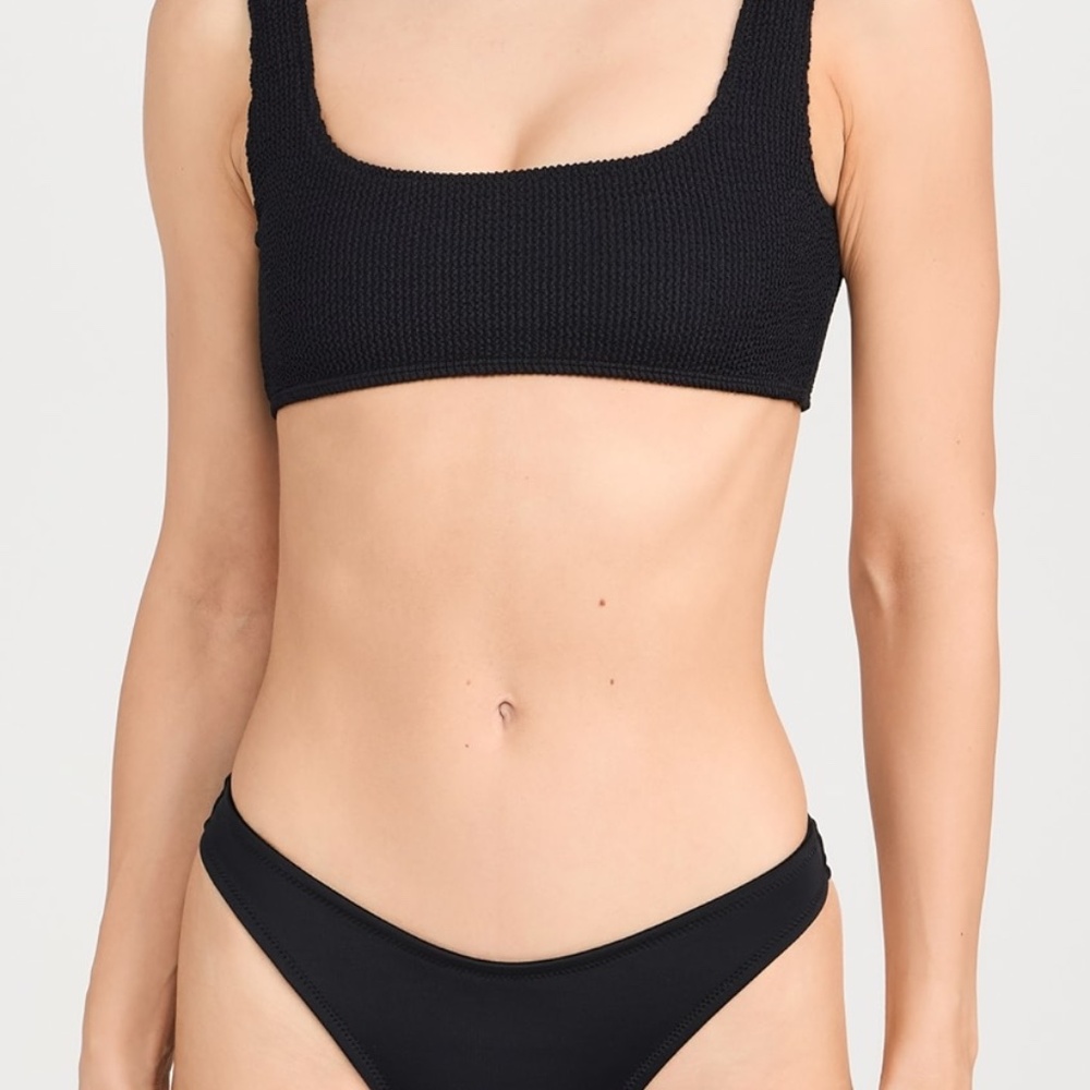 NWT Lioness | Amour Bathing Suit Bikini Top | Black | Women’s Size XS